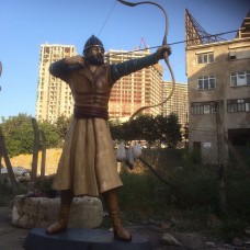 POLYESTER - OKÇU HEYKELİ - 02